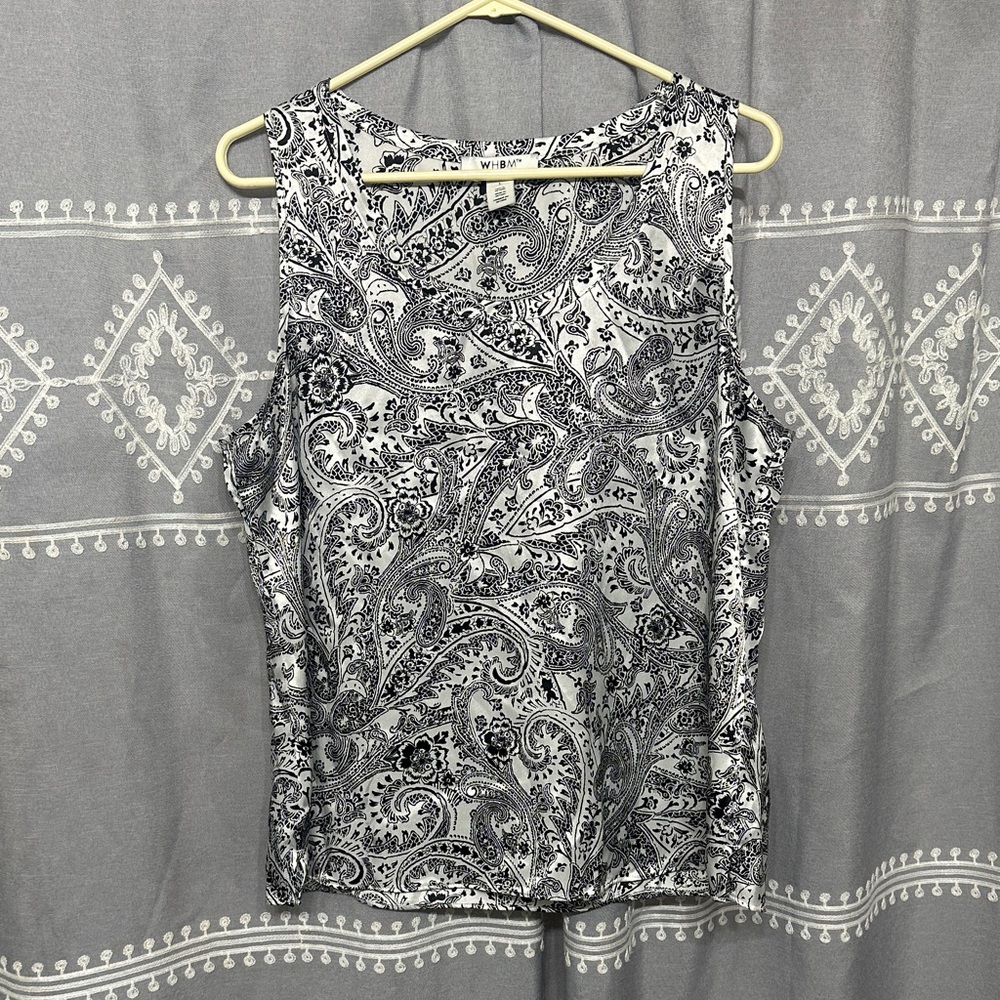 White House Black Market Black and White Paisley Tank L